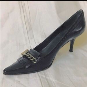 Stuart Weitzman Kiltie Kitten Heel Pump